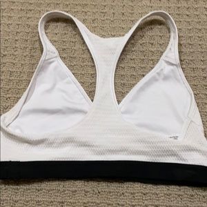 VICTORIA’S SECRET SPORT RACERBACK SPORTS BRA